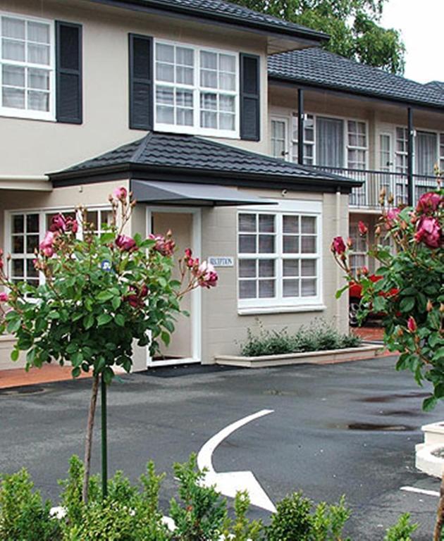 Colonial Inn Motel Крайстчърч Екстериор снимка